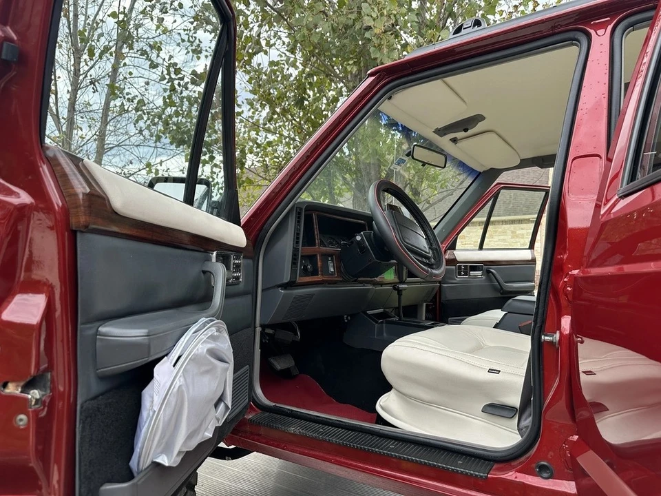 1996 Jeep XJ Cherokee - Image 7 of 12