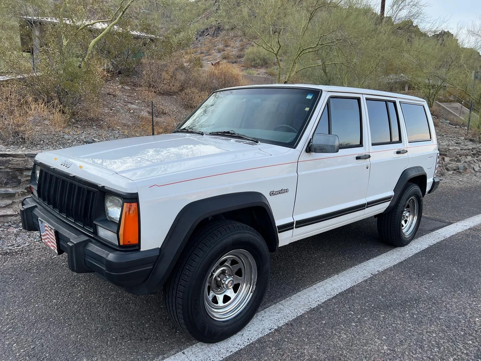1996 Jeep XJ Cherokee - Image 5 of 31