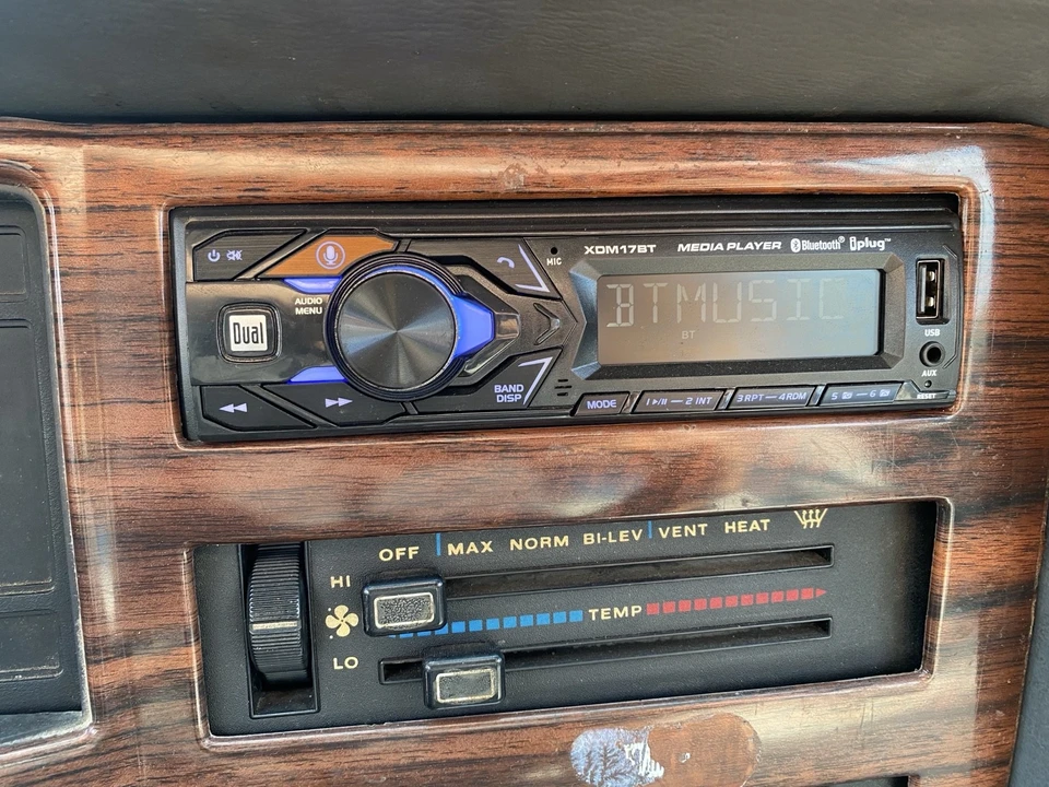 1996 Jeep XJ Cherokee - Image 10 of 14