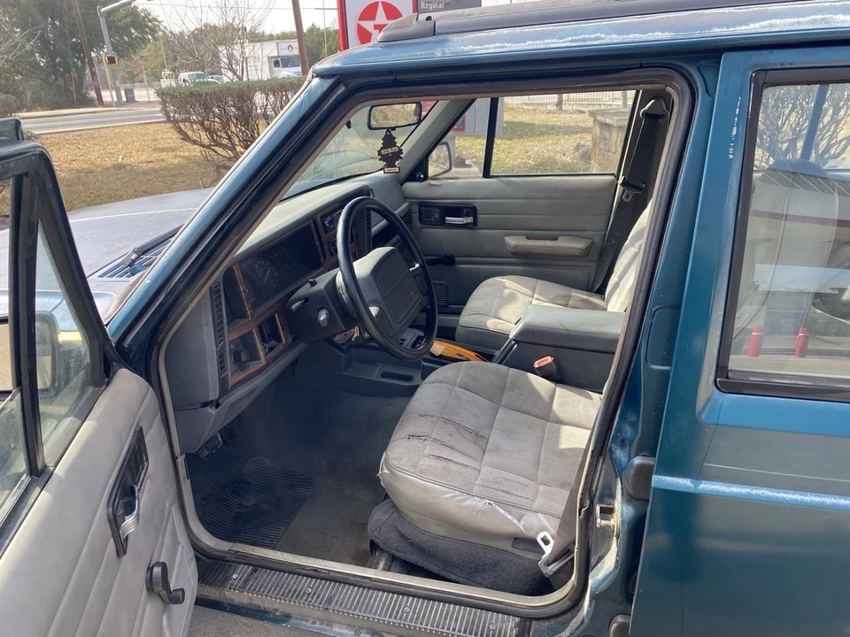 1996 Jeep XJ Cherokee - Image 7 of 14