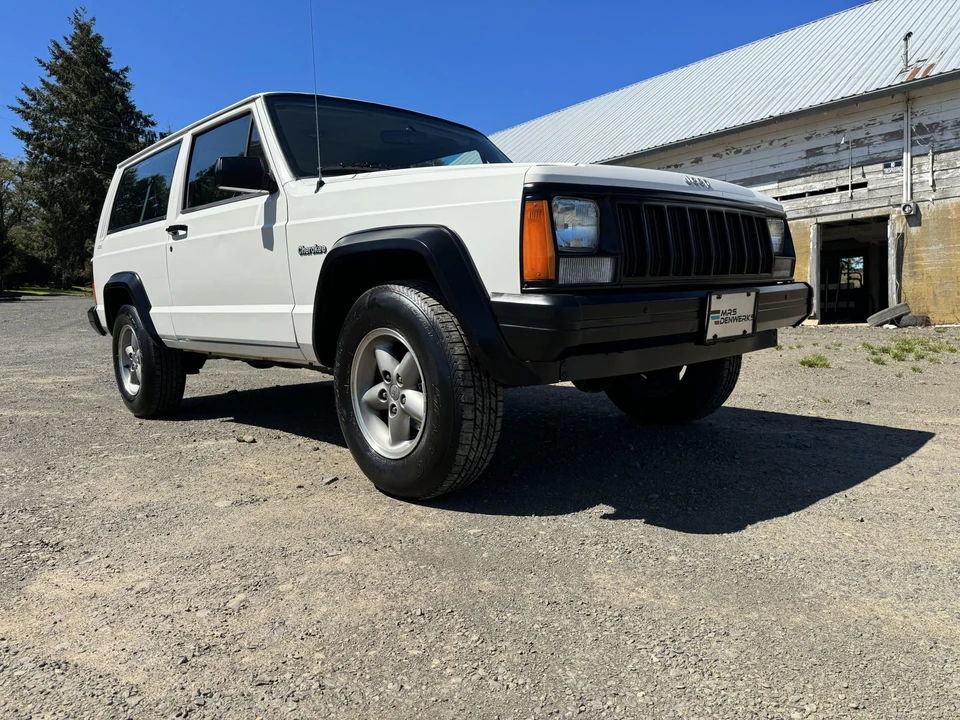 1996 Jeep XJ Cherokee - Image 22 of 31