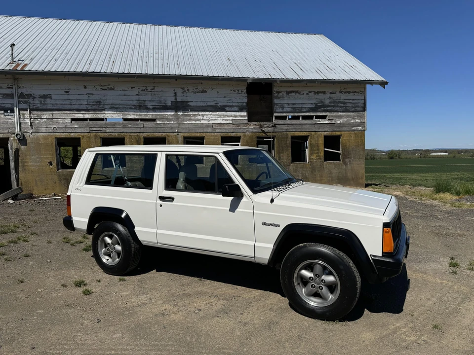 1996 Jeep XJ Cherokee - Image 23 of 31
