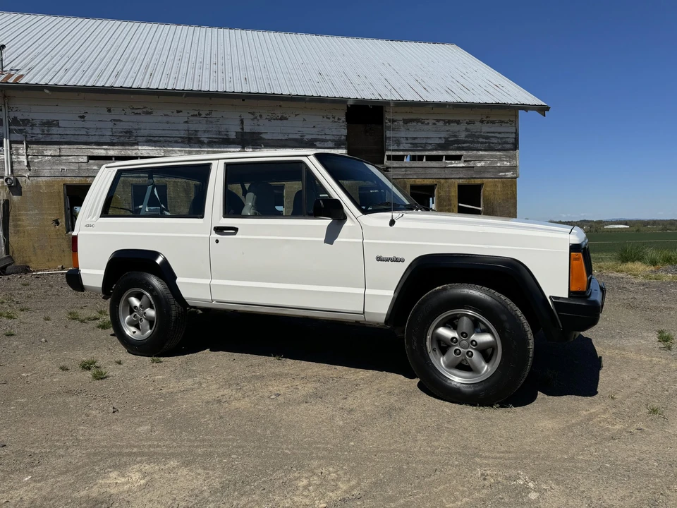 1996 Jeep XJ Cherokee - Image 24 of 31