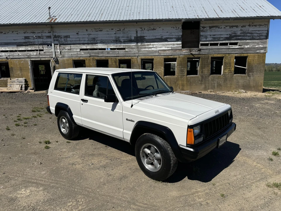 1996 Jeep XJ Cherokee - Image 20 of 31