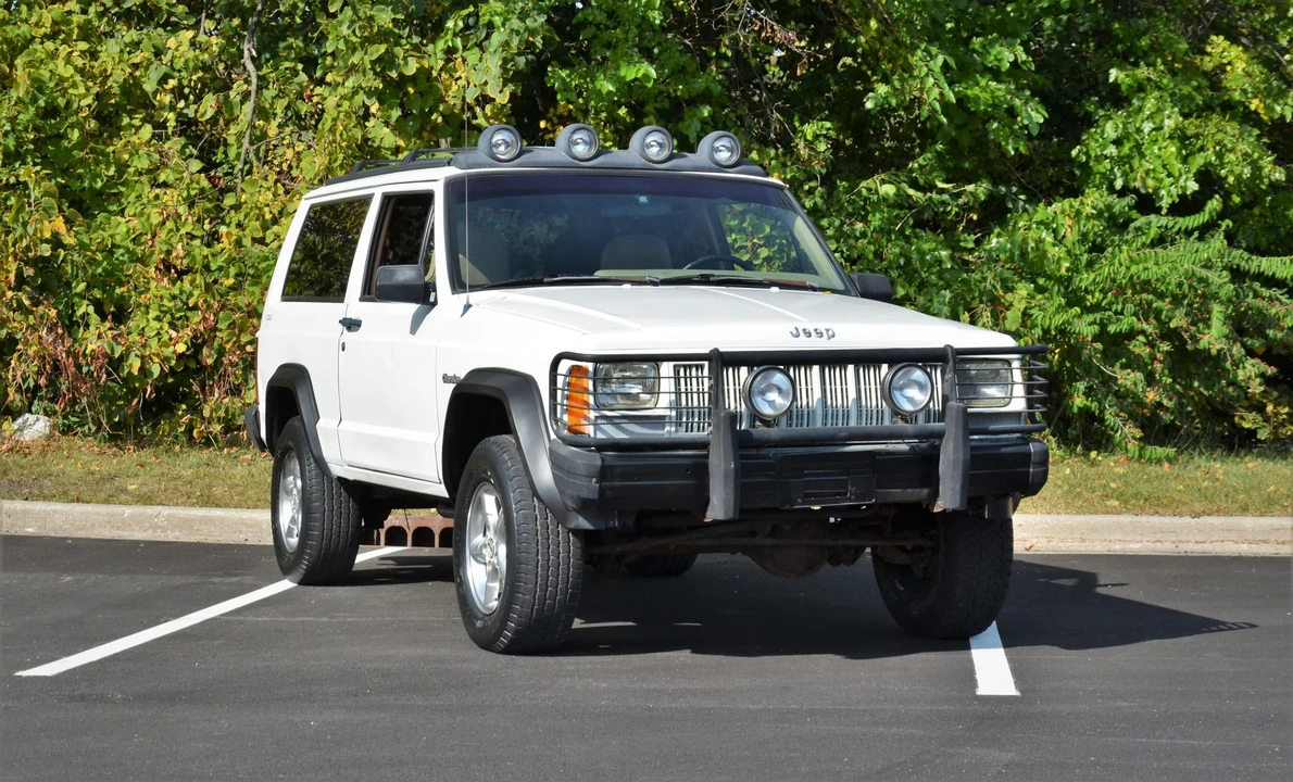 1996 Jeep XJ Cherokee - Image 4 of 31
