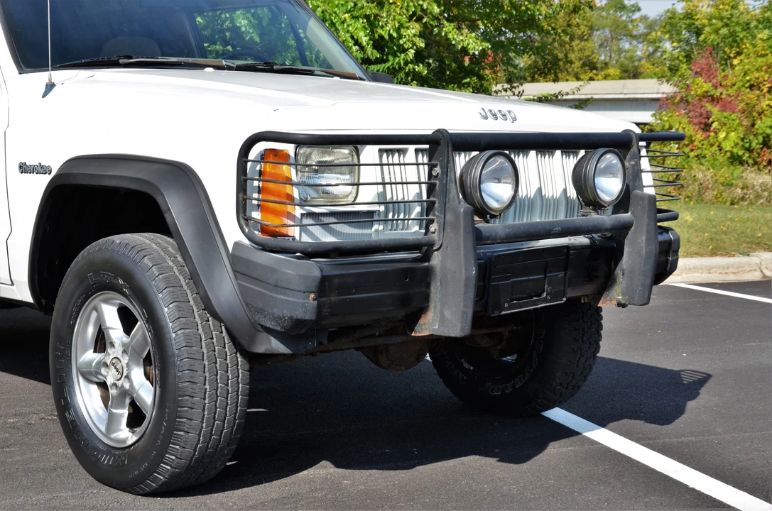 1996 Jeep XJ Cherokee - Image 23 of 31
