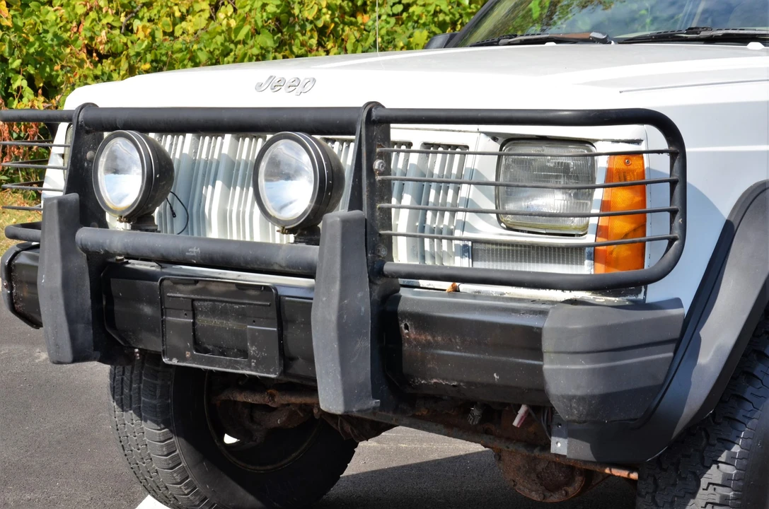 1996 Jeep XJ Cherokee - Image 25 of 31