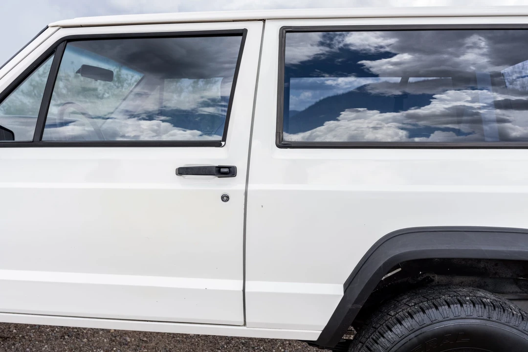 1996 Jeep XJ Cherokee - Image 25 of 31