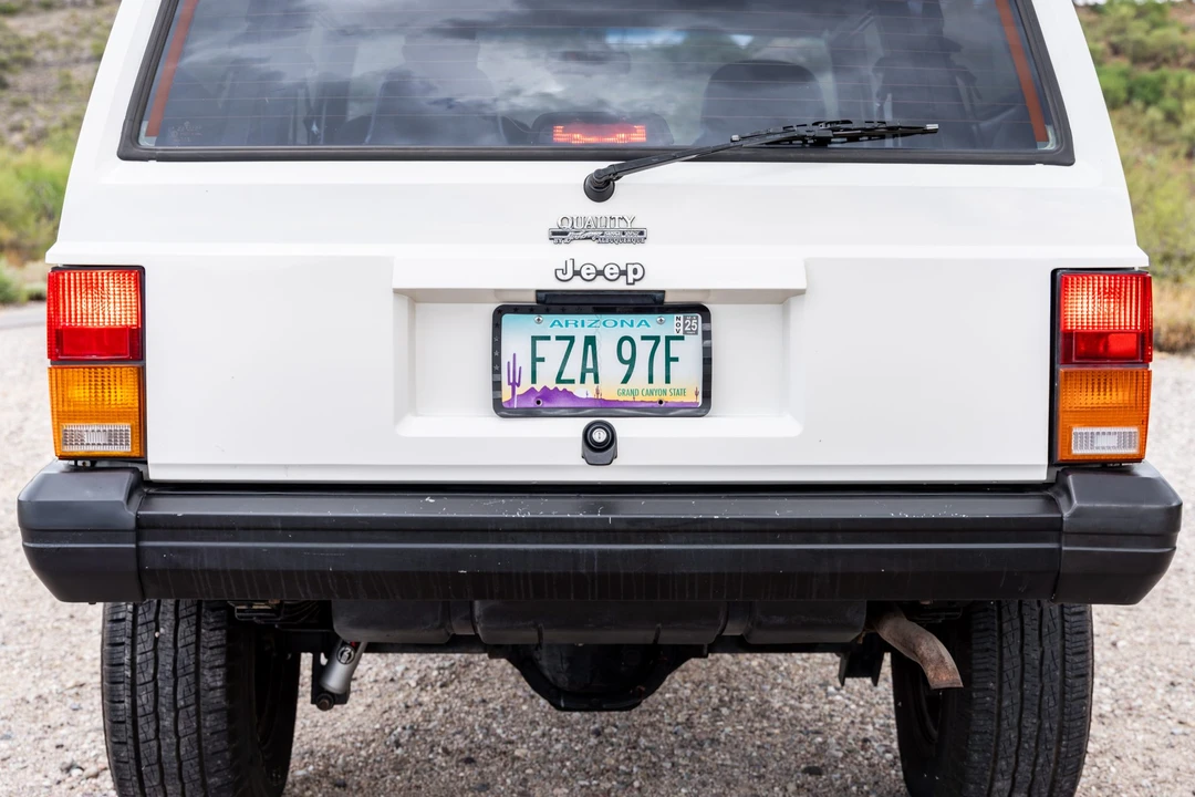 1996 Jeep XJ Cherokee - Image 14 of 31