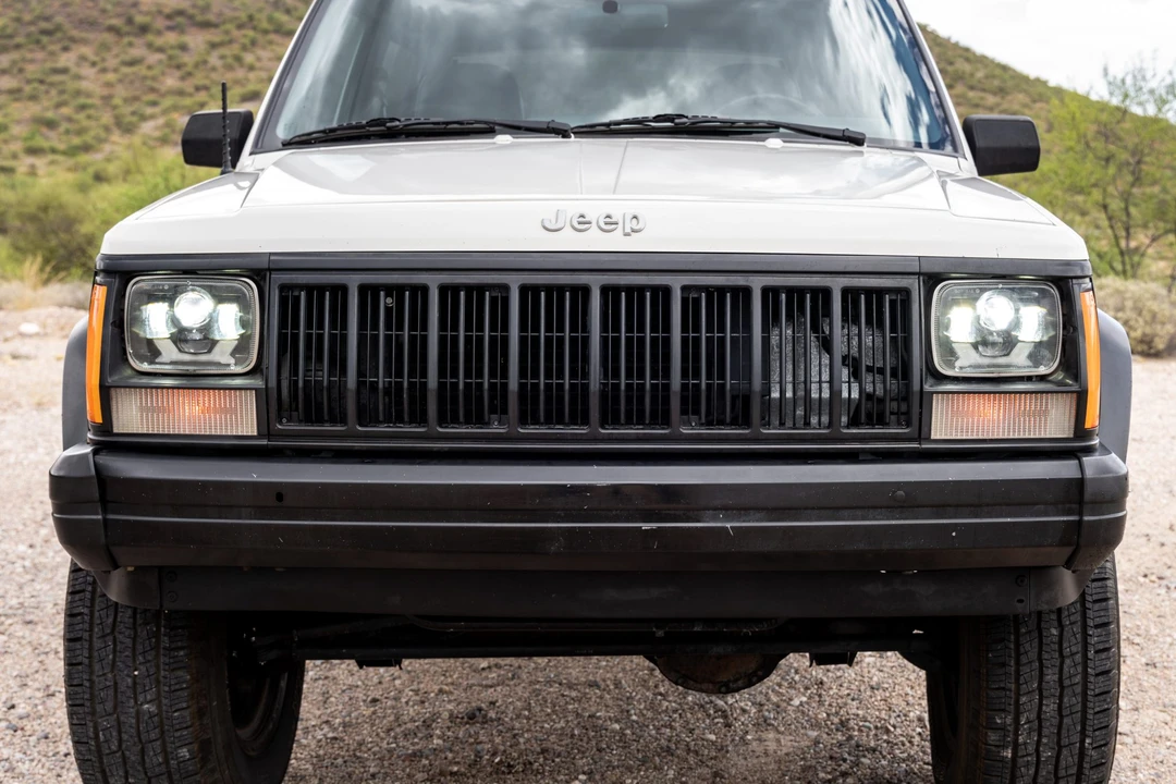1996 Jeep XJ Cherokee - Image 11 of 31
