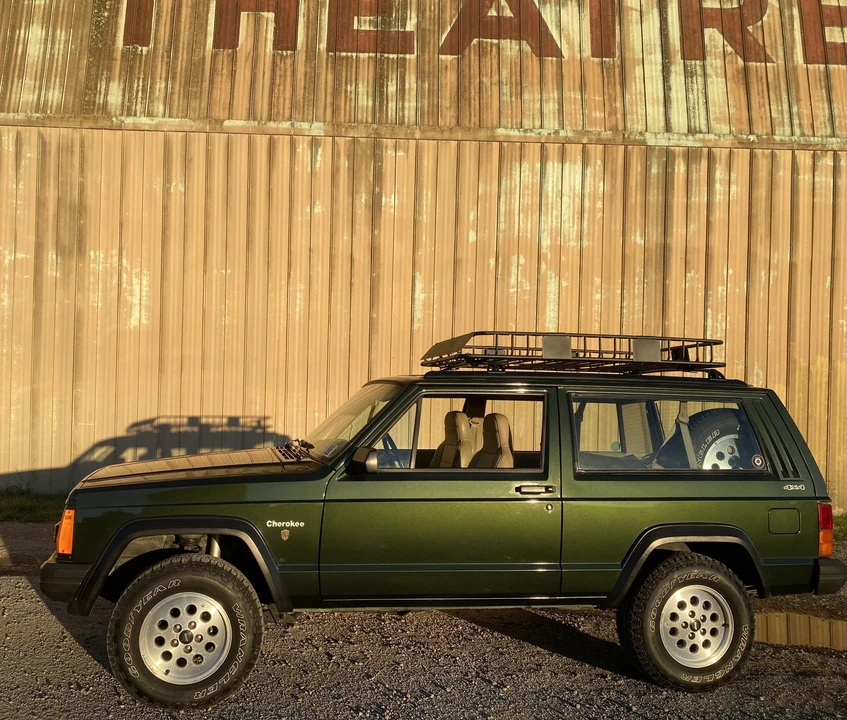 1996 Jeep XJ Cherokee - Image 16 of 31