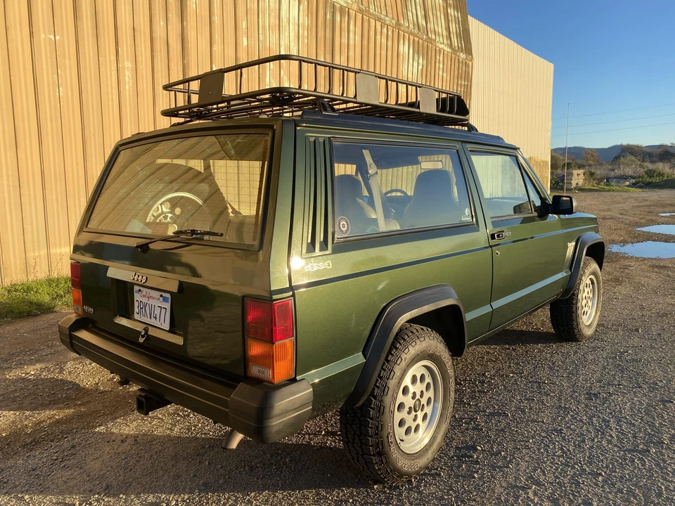 1996 Jeep XJ Cherokee - Image 28 of 31