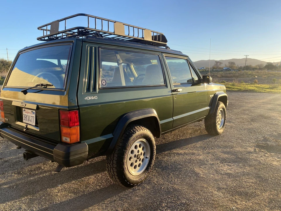 1996 Jeep XJ Cherokee - Image 9 of 31
