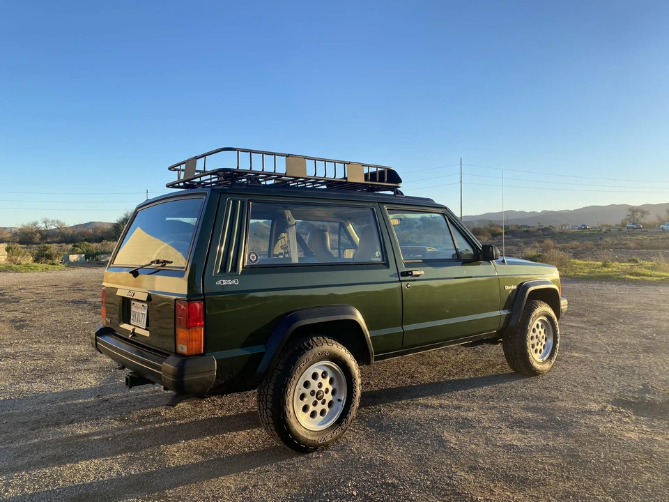 1996 Jeep XJ Cherokee - Image 8 of 31
