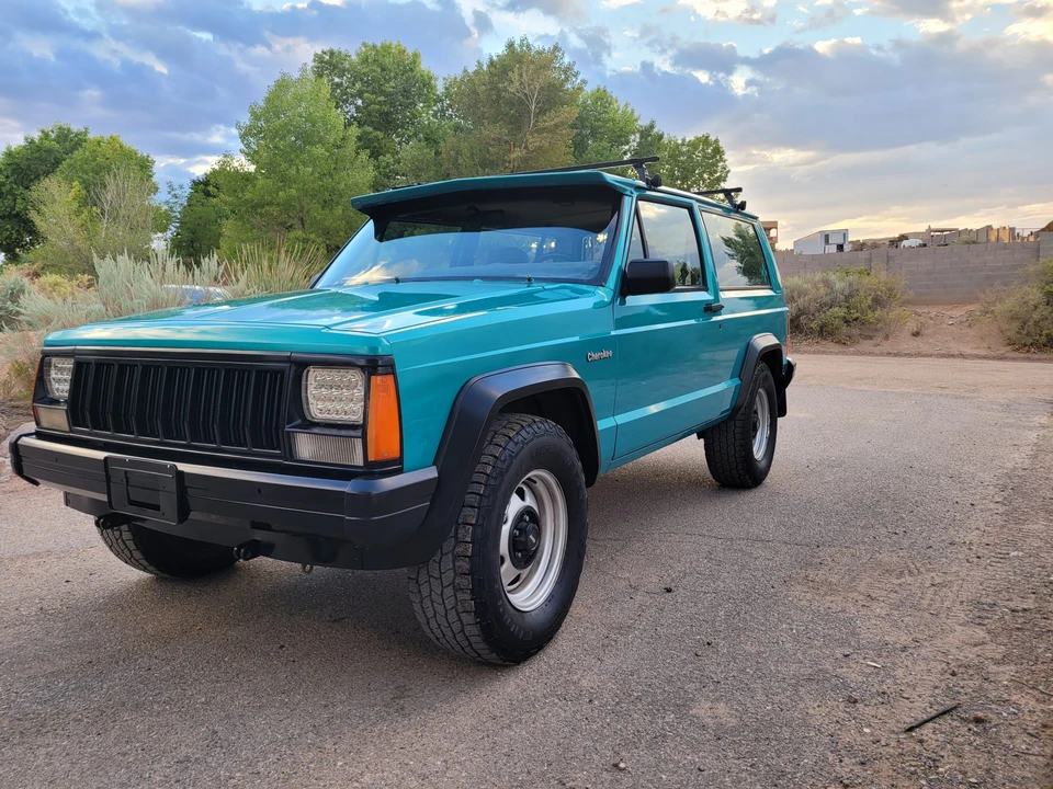 1996 Jeep XJ Cherokee - Image 3 of 31