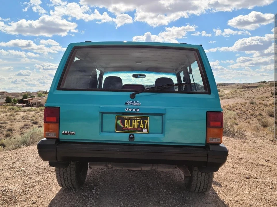 1996 Jeep XJ Cherokee - Image 12 of 31