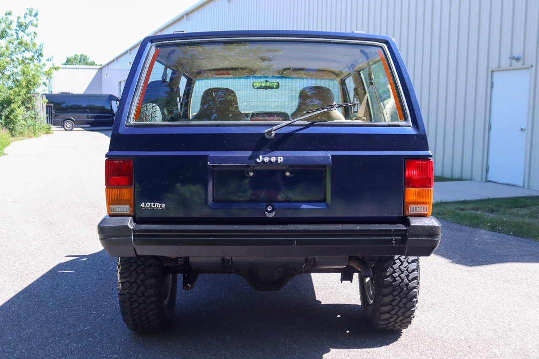 1996 Jeep XJ Cherokee - Image 5 of 31