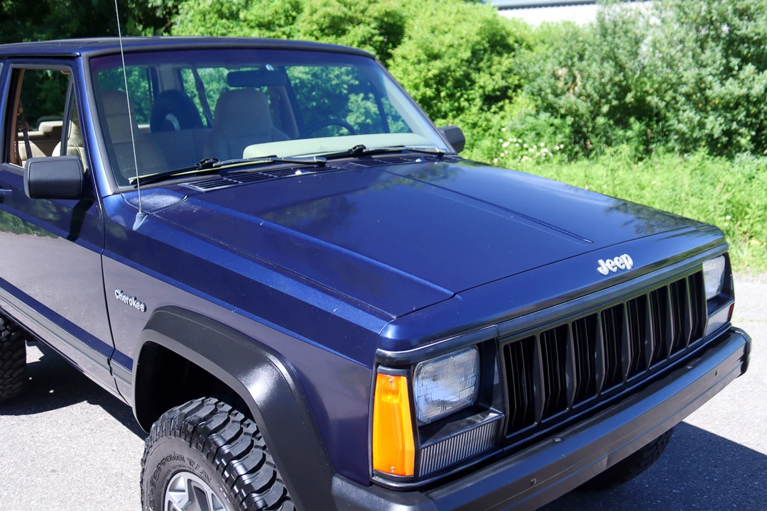 1996 Jeep XJ Cherokee - Image 11 of 31