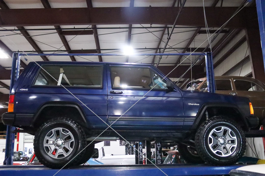 1996 Jeep XJ Cherokee - Image 20 of 31