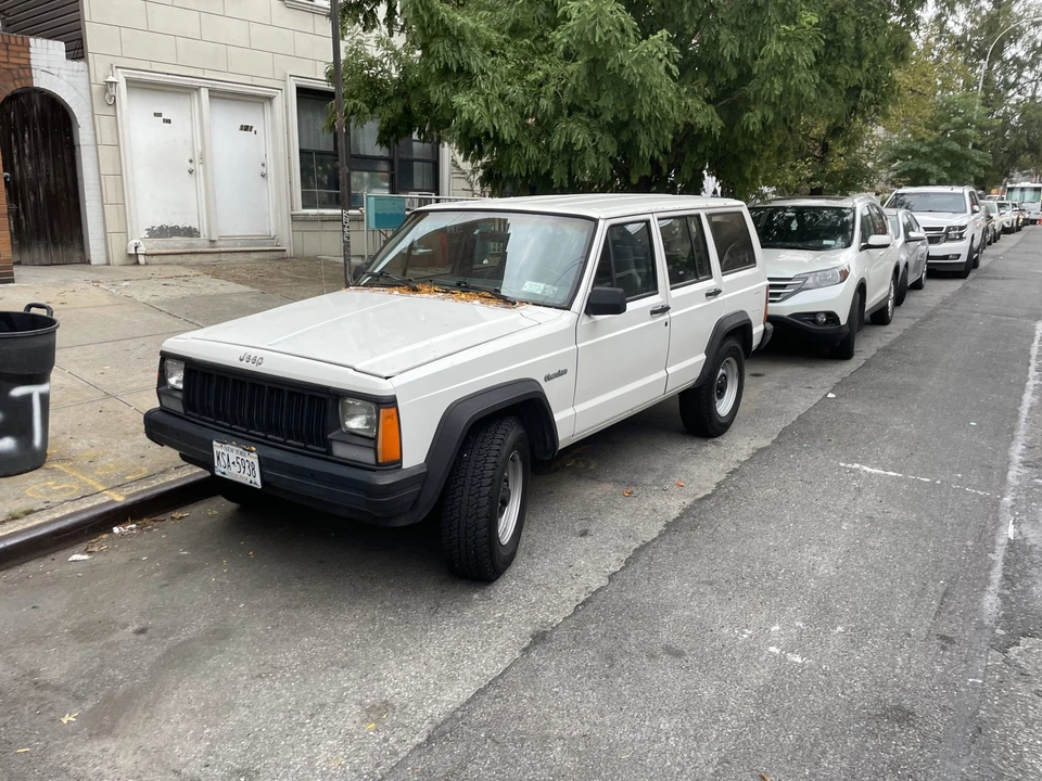 1996 Jeep XJ Cherokee - Image 4 of 31