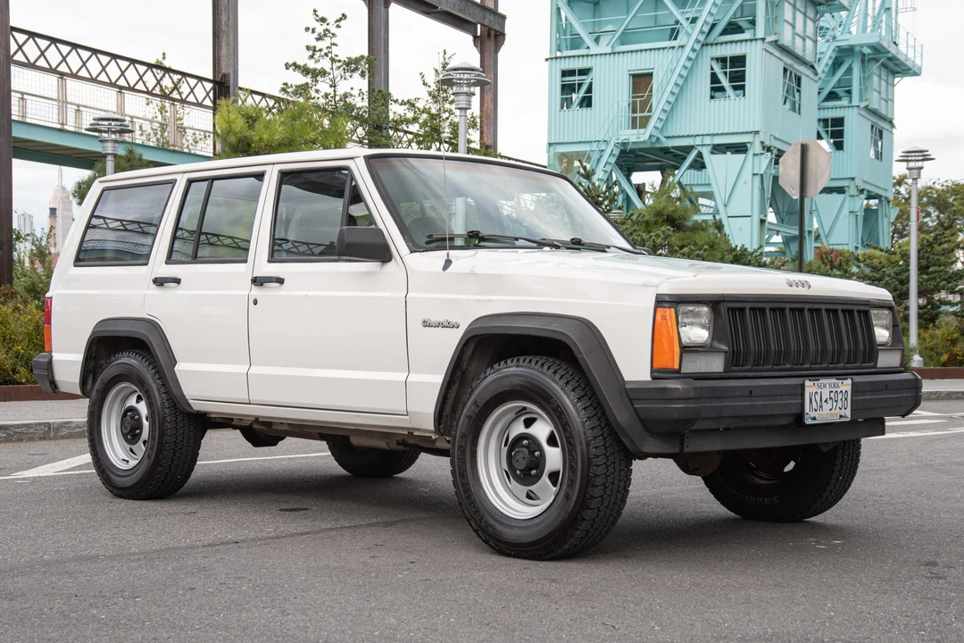 1996 Jeep XJ Cherokee - Image 8 of 31