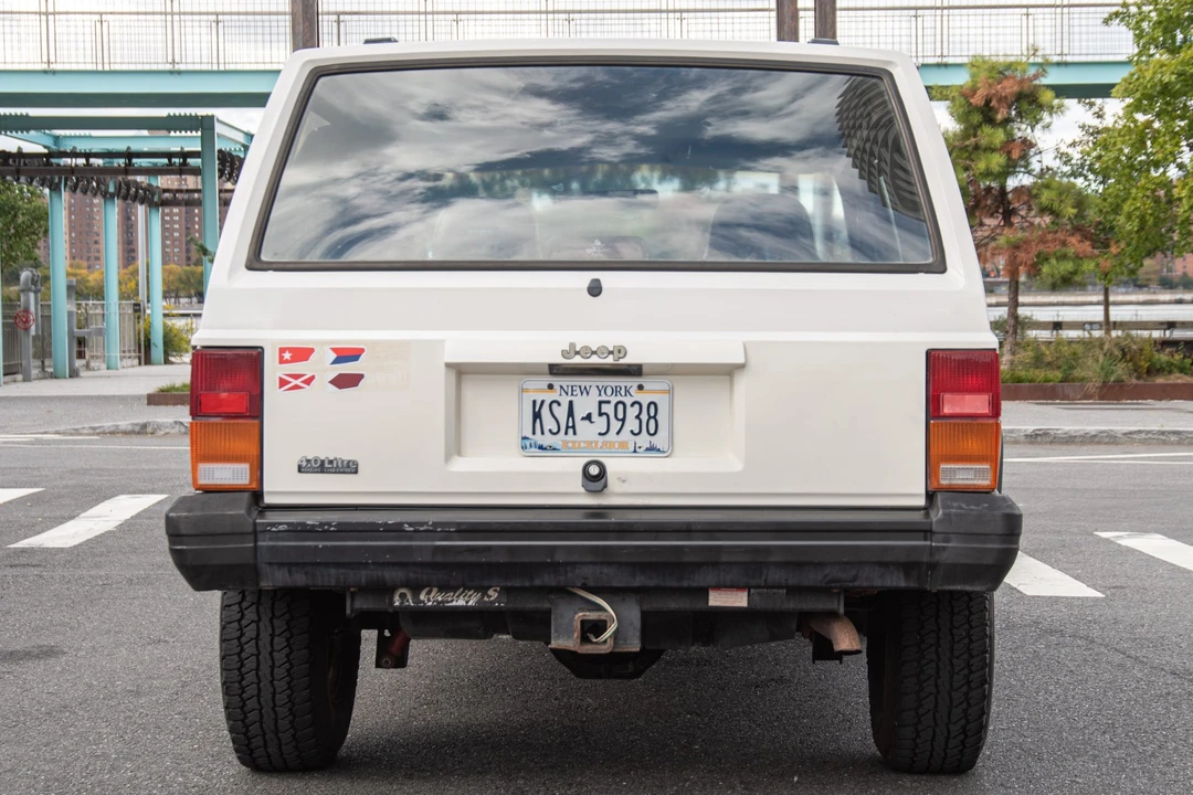 1996 Jeep XJ Cherokee - Image 14 of 31