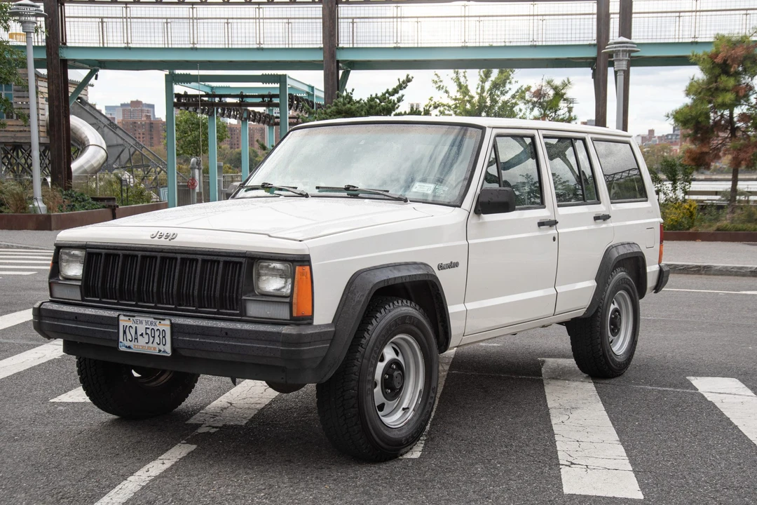 1996 Jeep XJ Cherokee - Image 3 of 31
