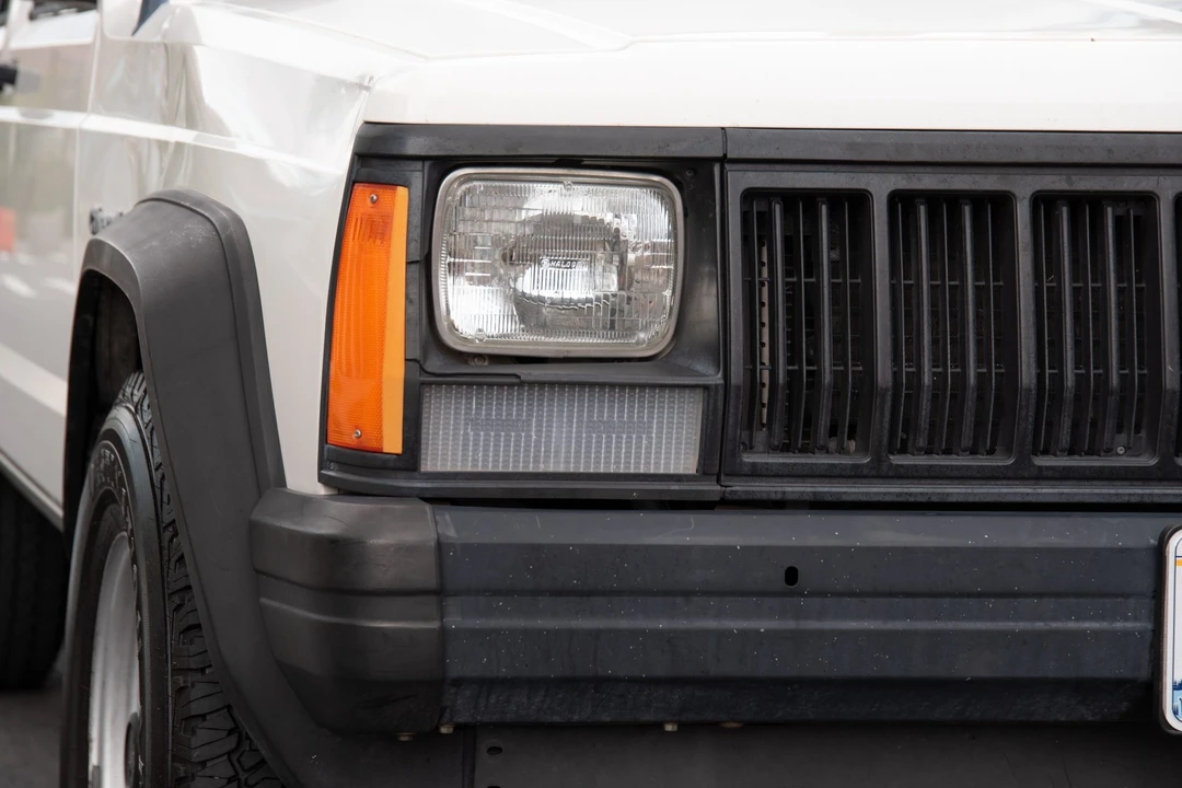 1996 Jeep XJ Cherokee - Image 26 of 31
