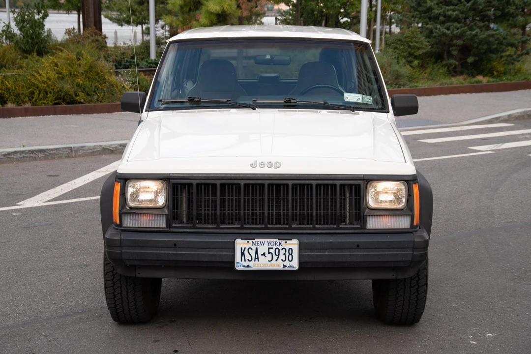 1996 Jeep XJ Cherokee - Image 6 of 31