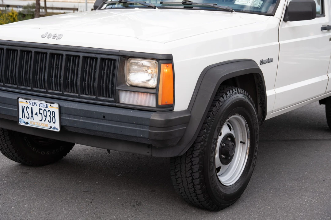 1996 Jeep XJ Cherokee - Image 24 of 31