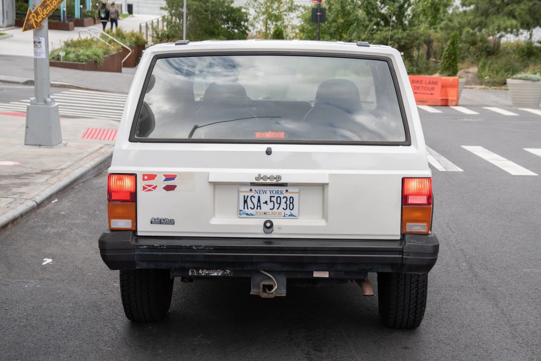 1996 Jeep XJ Cherokee - Image 15 of 31