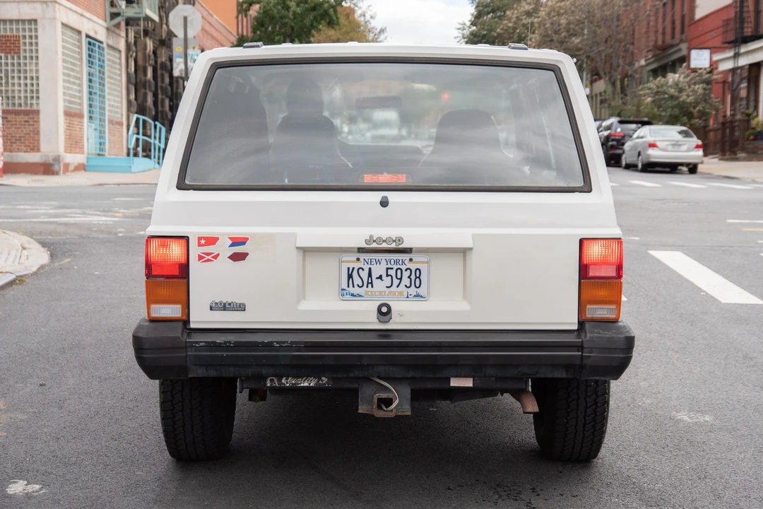 1996 Jeep XJ Cherokee - Image 16 of 31