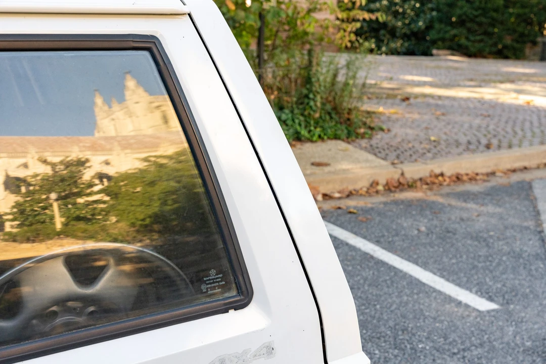 1996 Jeep XJ Cherokee - Image 22 of 31