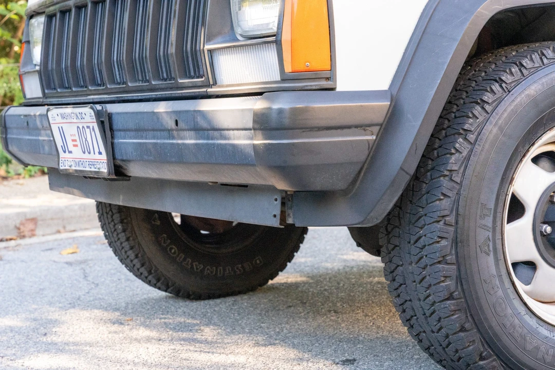 1996 Jeep XJ Cherokee - Image 17 of 31