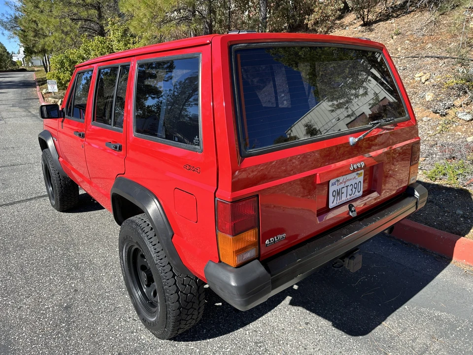 1996 Jeep XJ Cherokee - Image 11 of 31