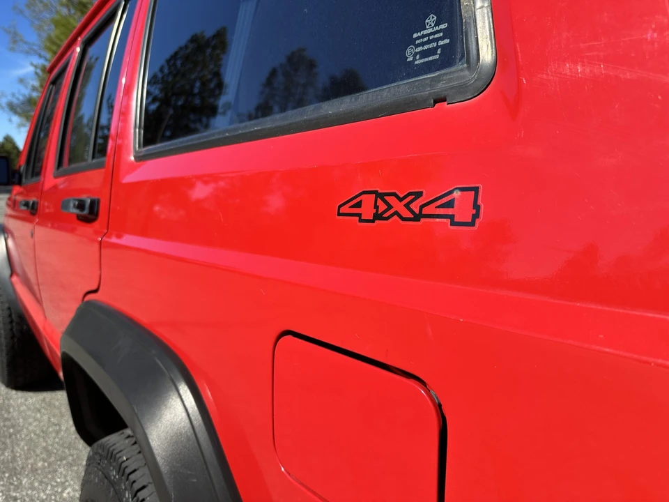 1996 Jeep XJ Cherokee - Image 23 of 31