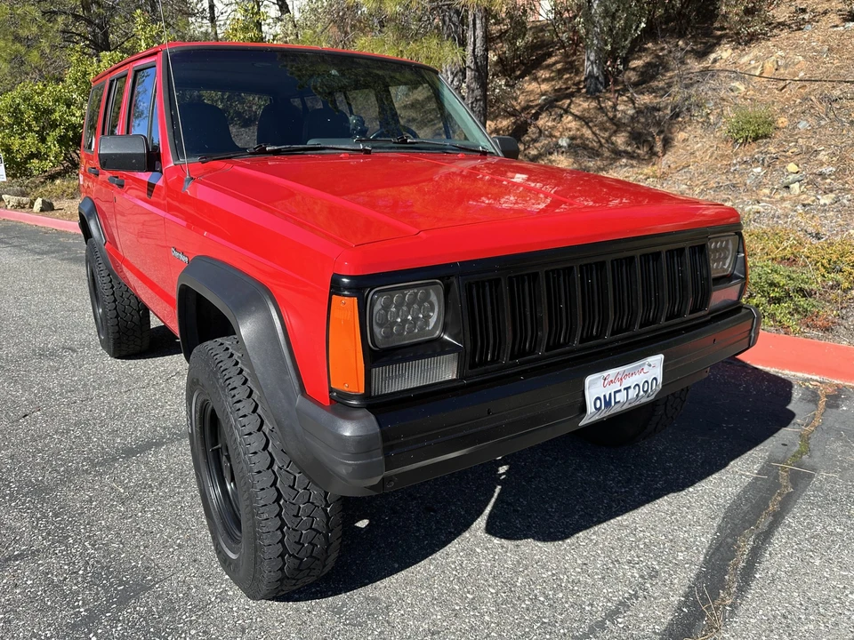 1996 Jeep XJ Cherokee - Image 3 of 31