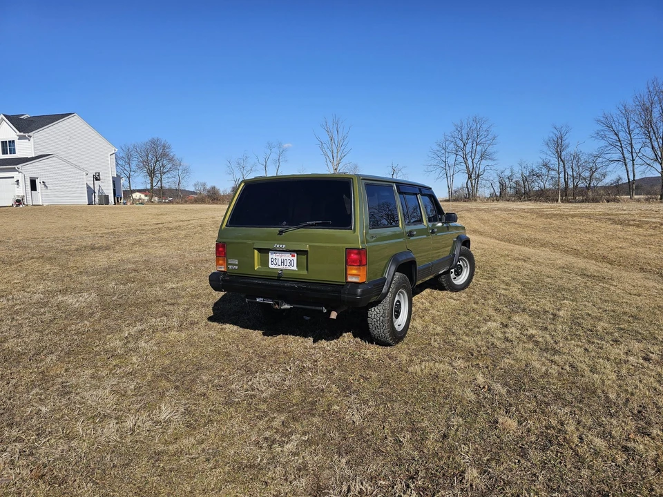 1996 Jeep XJ Cherokee - Image 17 of 31