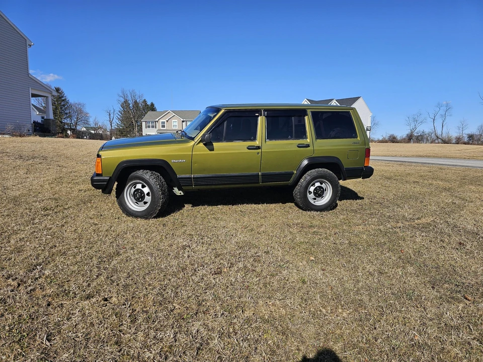 1996 Jeep XJ Cherokee - Image 25 of 31