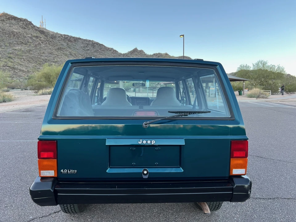 1996 Jeep XJ Cherokee - Image 17 of 31