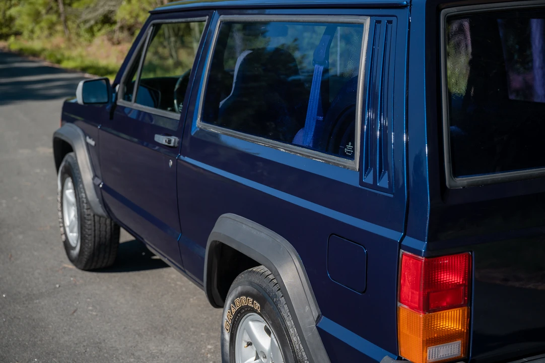 1996 Jeep XJ Cherokee - Image 21 of 31