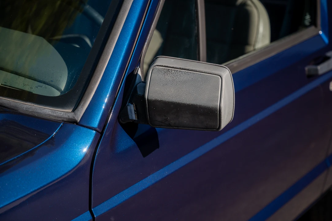 1996 Jeep XJ Cherokee - Image 15 of 31