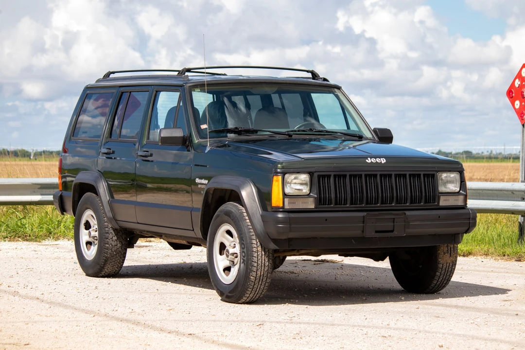 1996 Jeep XJ Cherokee - Image 2 of 31