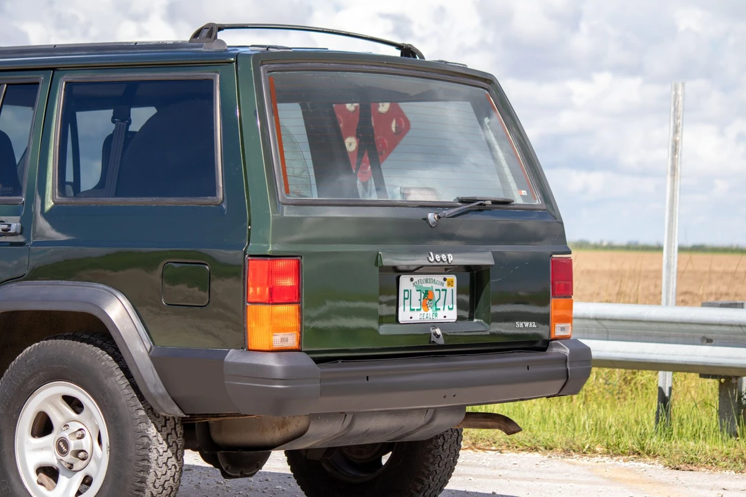 1996 Jeep XJ Cherokee - Image 26 of 31