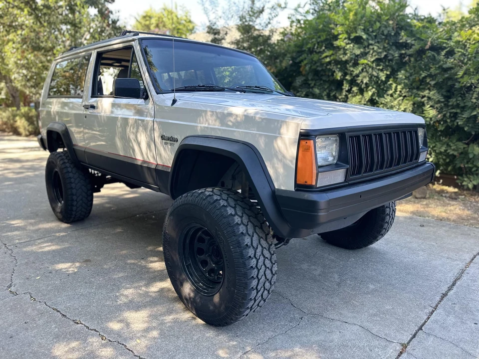 1996 Jeep XJ Cherokee - Image 30 of 31