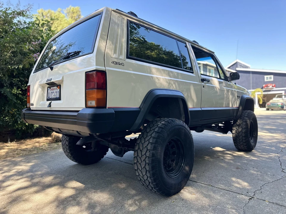 1996 Jeep XJ Cherokee - Image 23 of 31