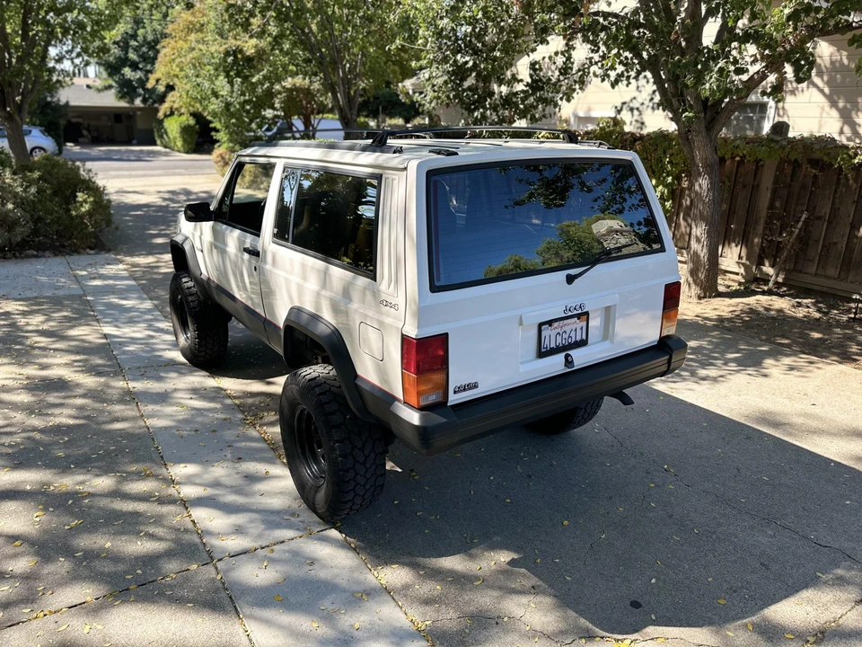 1996 Jeep XJ Cherokee - Image 18 of 31
