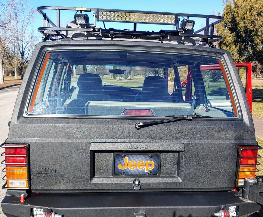 1996 Jeep XJ Cherokee - Image 18 of 31
