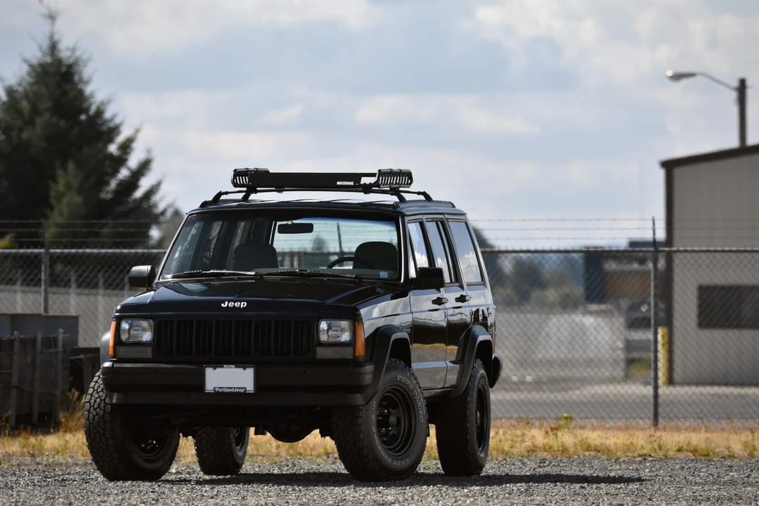 1996 Jeep XJ Cherokee - Image 18 of 31