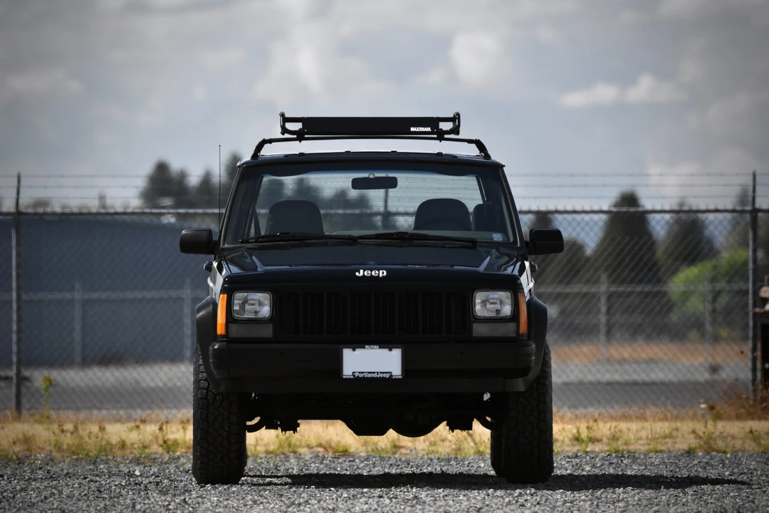 1996 Jeep XJ Cherokee - Image 15 of 31